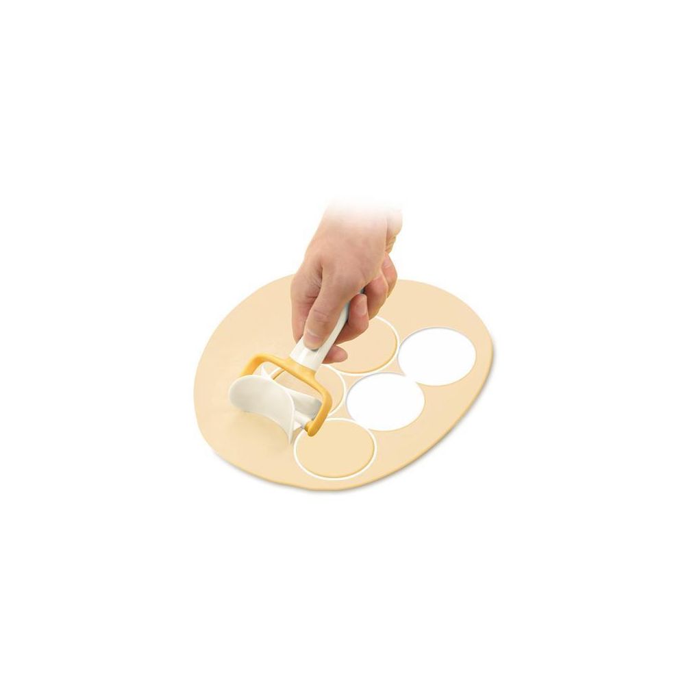 Cutter, knife for dough and dumplings - 7 cm