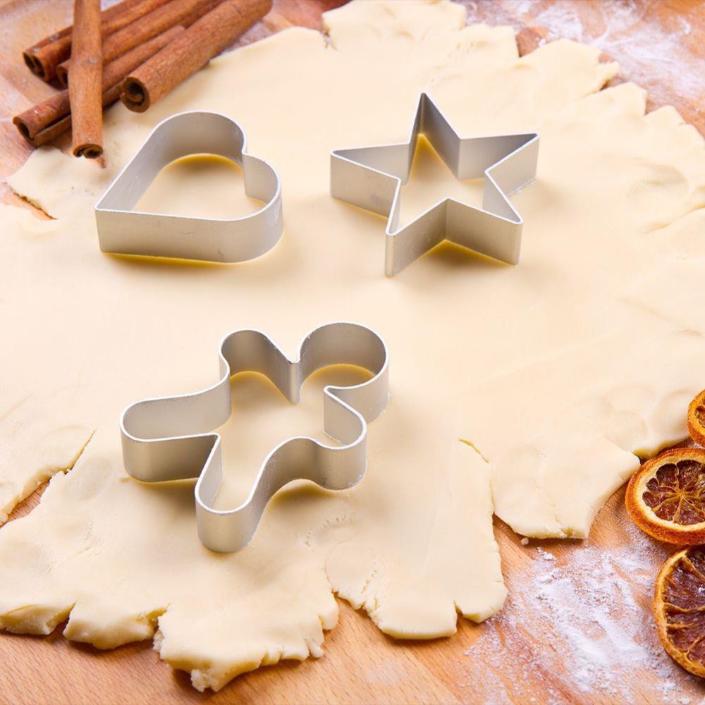 Set of Christmas cookie cutters - La Cucina - 16 pcs.
