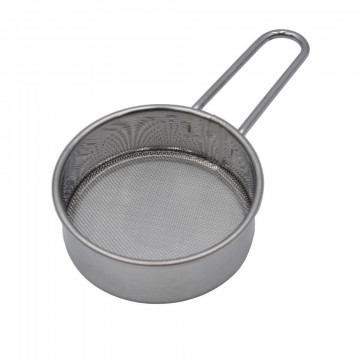 Metal sieve for sieving - small, 6.5 cm