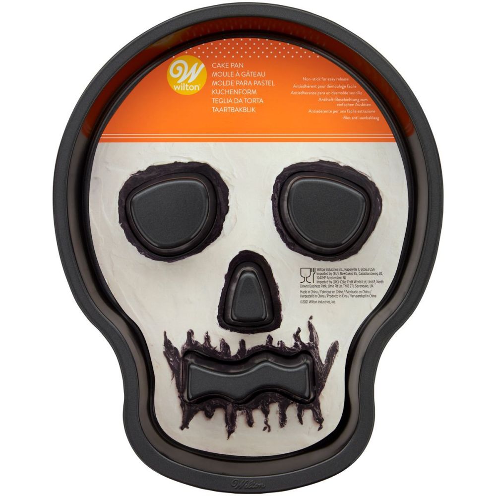 Baking tin for Halloween - Wilton - Skull, 30 x 24 cm