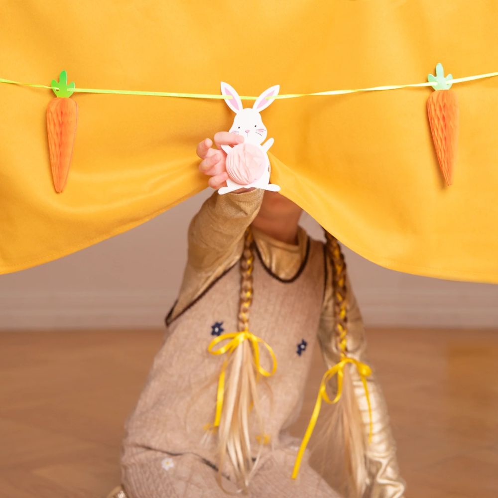 Girlanda dekoracyjna na Wielkanoc - Marchewki i Króliczki, 100 cm