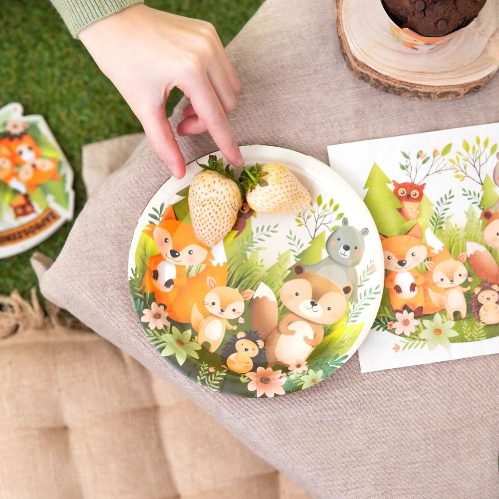 Paper plates Forest Friends - 18 cm, 6 pcs.