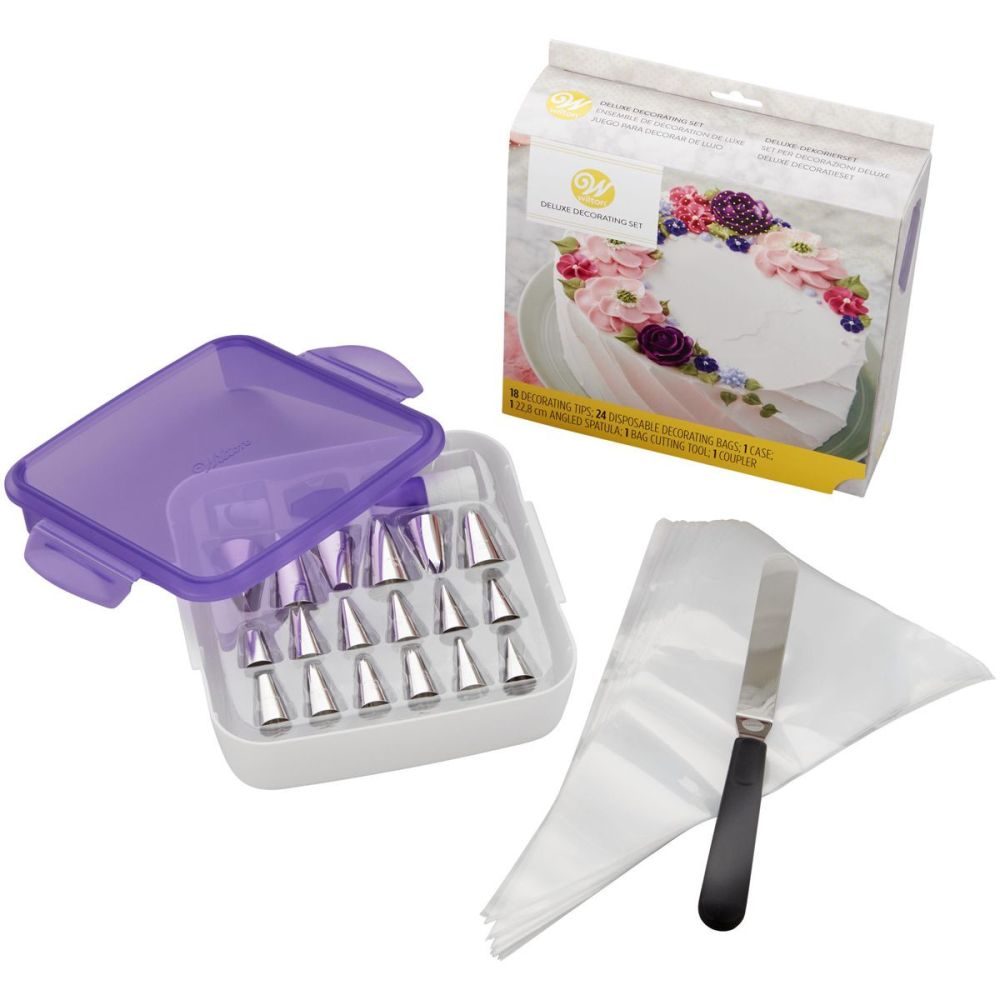 Deluxe cake decoration set - Wilton - 46 pcs