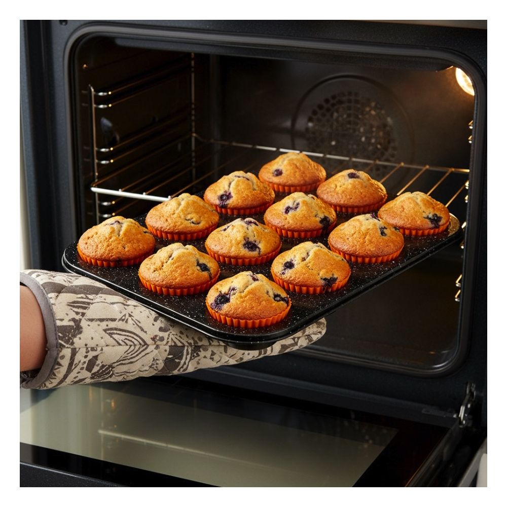 Muffin pan with silicone muffin cups - Vilde - 35,5 x 26,5 x 3 cm