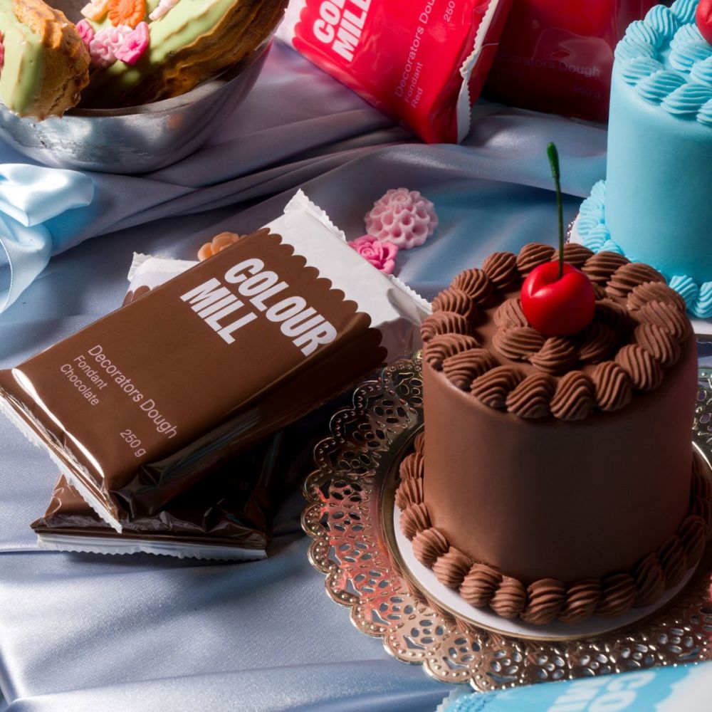 Fondant Icing for Covering – Colour Mill – Chocolate Brown 250 g