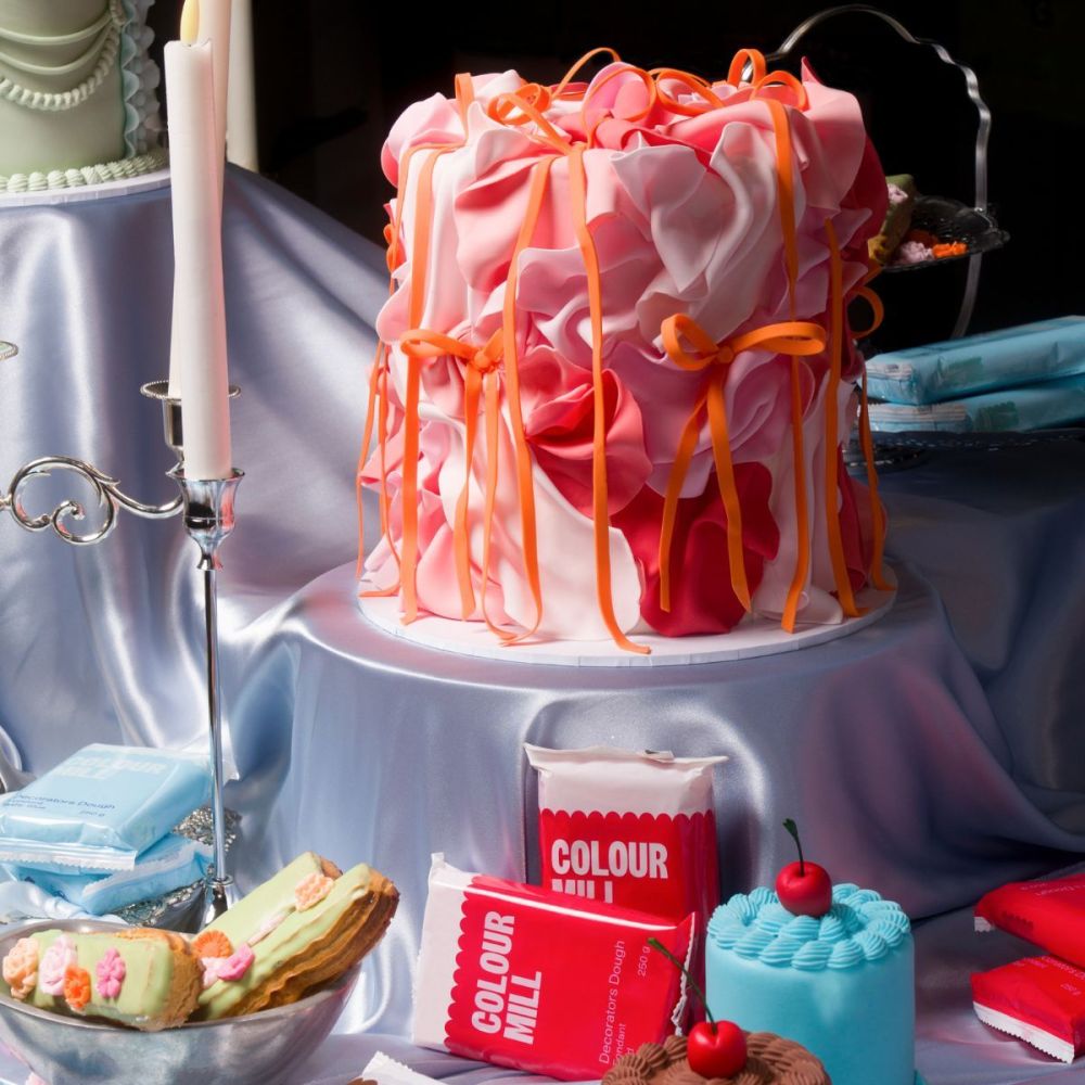 Fondant Icing for Covering – Colour Mill – Red 250 g