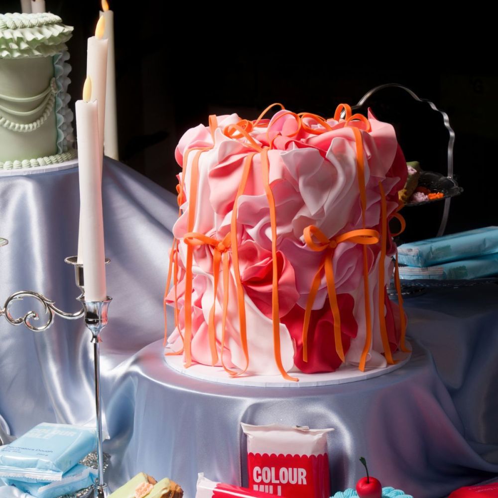 Fondant Icing for Covering – Colour Mill – Red 1 kg